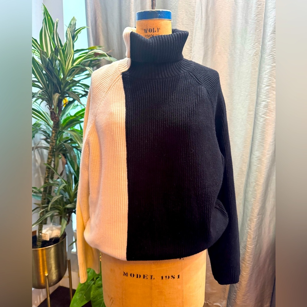 Mango viscose blend color blocked turtleneck sweater , size small